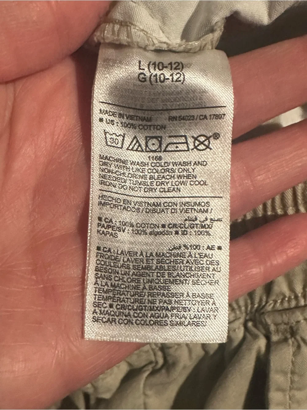 Old Navy Boy’s Large Khaki Stretch Waist Shorts